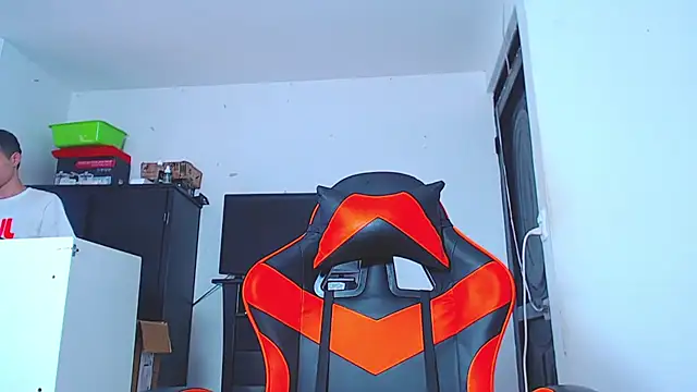 ADAM HOT online show from 01-11-26, 08:25