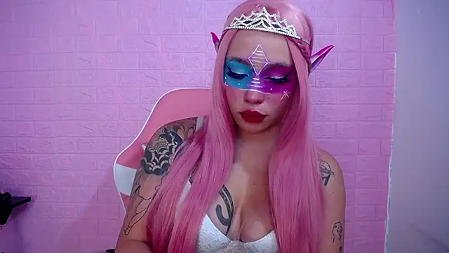 Dominic Queen online show from 10-02-25, 01:29