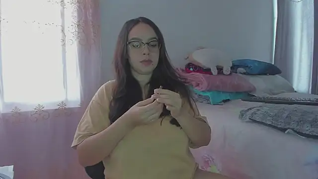 HARLEYNAPIER online show from 02-08-26, 03:26