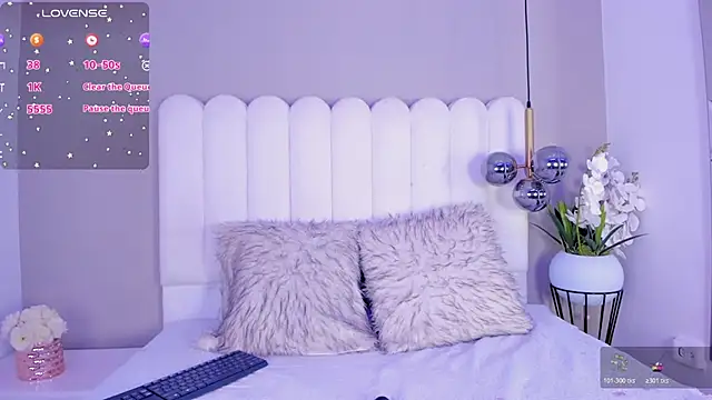 atenea roberts online show from 10-23-25, 07:56