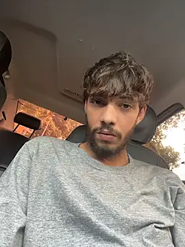 Ojonnhy71 online show from 11-25-25, 05:46