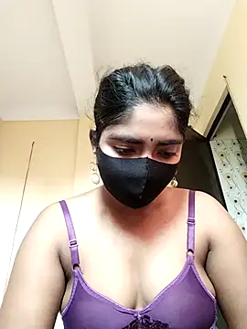 Lina-Rose online show from 10-15-25, 02:22