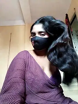 Lina-Rose online show from 11-13-25, 08:57