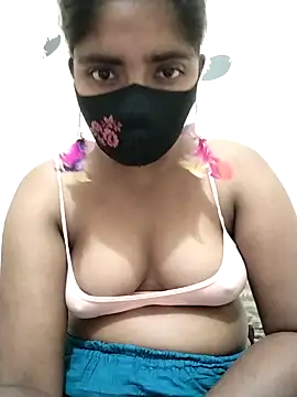 Lina-Rose online show from 11-15-25, 01:40