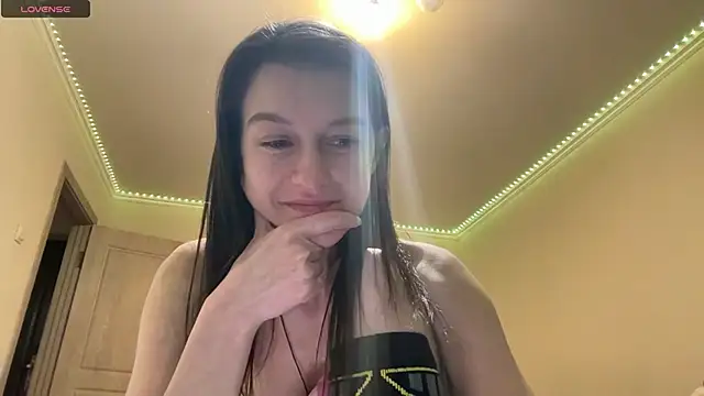 Alice  grace online show from 02-13-25, 07:31