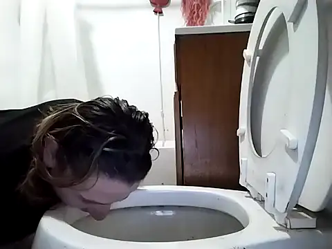 Snapshot of UniqueKorn86 chatting on 10-01-25, 08:15 UniqueKorn86 online show from 10-01-25, 08:15