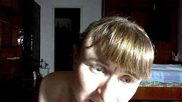 Snapshot of KlavdiaPetrivna chatting on 10-25-25, 01:13 KlavdiaPetrivna online show from 10-25-25, 01:13