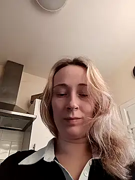 Snapshot of Teagan_B chatting on 01-07-25, 09:40 Teagan B online show from 01-07-25, 09:40