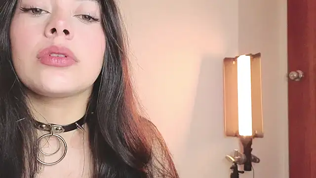 Soffimoon  online show from 02-28-25, 06:43