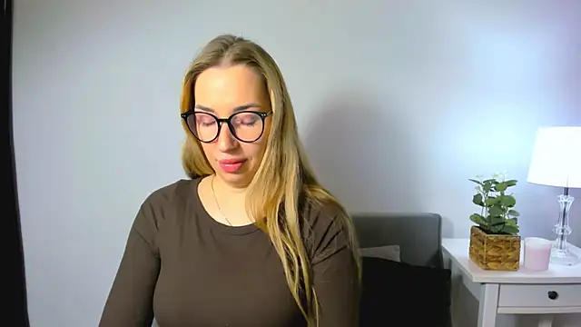 AriaDesire online show from 11-29-25, 06:16