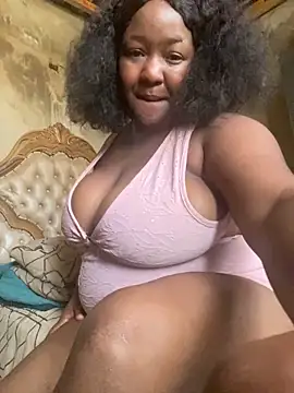 Snapshot of Missmoox24 chatting on 03-03-25, 12:58 Missmoox24 online show from 03-03-25, 12:58