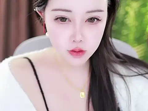 Qiaoqiao  online show from 01-16-25, 07:31