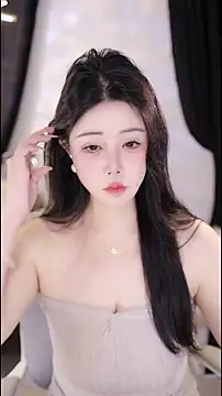 Qiaoqiao  online show from 09-14-25, 10:03