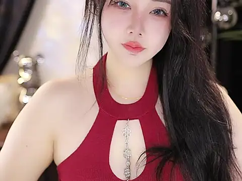 Qiaoqiao  online show from 09-15-25, 03:12