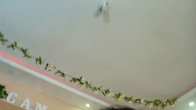 flavia cruz online show from 12-04-25, 07:00