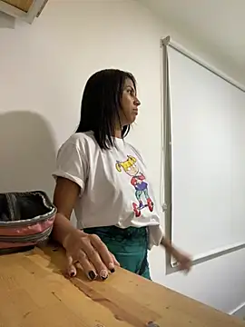 sharonmiller 2  online show from 02-28-25, 11:34