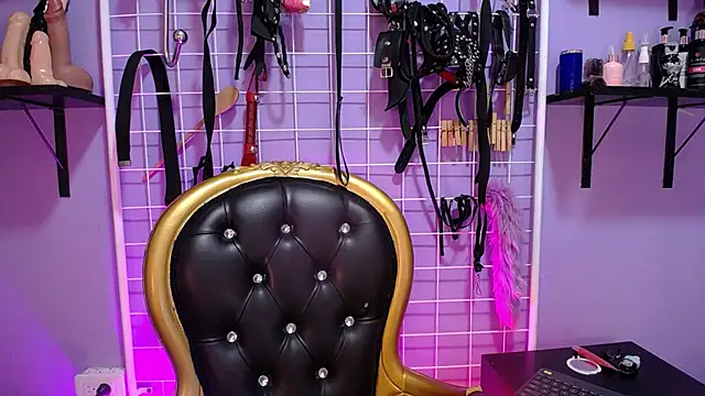  candy bdsm  online show from 09-30-25, 02:16