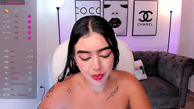 zoee jackson online show from 01-15-25, 07:01