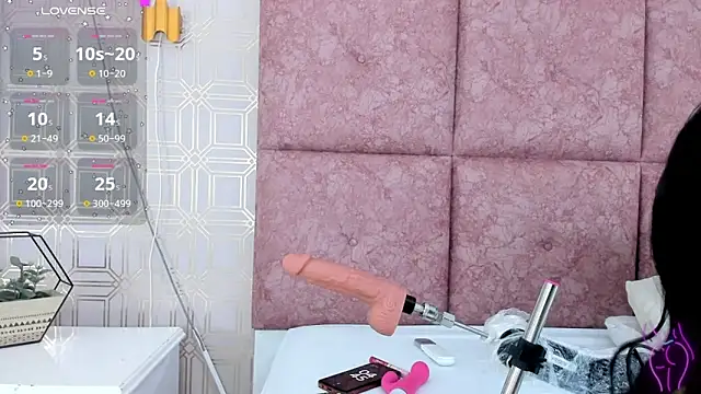 LilitRobins online show from 01-25-25, 09:46