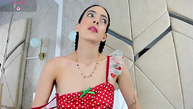 LilitRobins online show from 10-14-25, 09:59