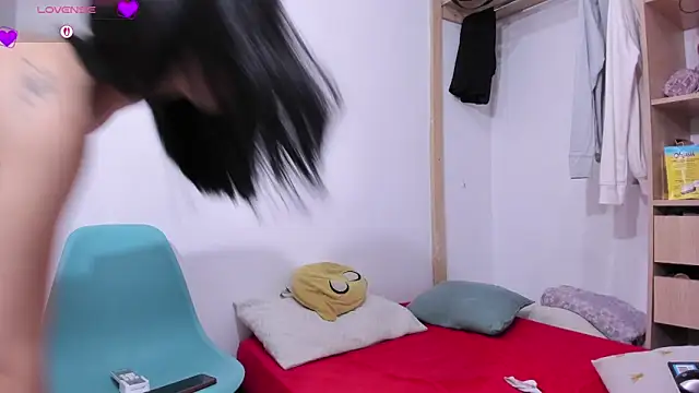 LilitRobins online show from 01-13-26, 07:52