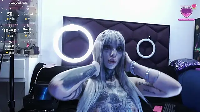 Snapshot of TyphoidMary chatting on 03-14-25, 03:48 TyphoidMary online show from 03-14-25, 03:48