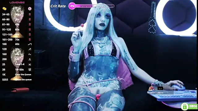 Snapshot of TyphoidMary chatting on 10-17-25, 09:17 TyphoidMary online show from 10-17-25, 09:17