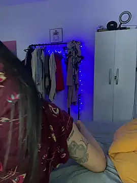 GrlAlice online show from 12-25-24, 11:00