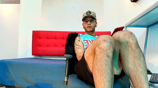 Snapshot of Andrey_u92 chatting on 10-09-25, 07:56 Andrey u92 online show from 10-09-25, 07:56