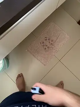 Snapshot of smithrosinha chatting on 01-13-25, 03:04 smithrosinha online show from 01-13-25, 03:04