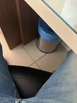 Snapshot of smithrosinha chatting on 01-14-25, 05:56 smithrosinha online show from 01-14-25, 05:56