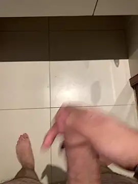 Snapshot of smithrosinha chatting on 09-17-25, 08:10 smithrosinha online show from 09-17-25, 08:10