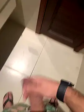 Snapshot of smithrosinha chatting on 10-02-25, 05:36 smithrosinha online show from 10-02-25, 05:36