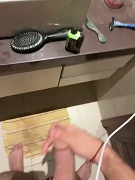 Snapshot of smithrosinha chatting on 11-04-25, 05:06 smithrosinha online show from 11-04-25, 05:06