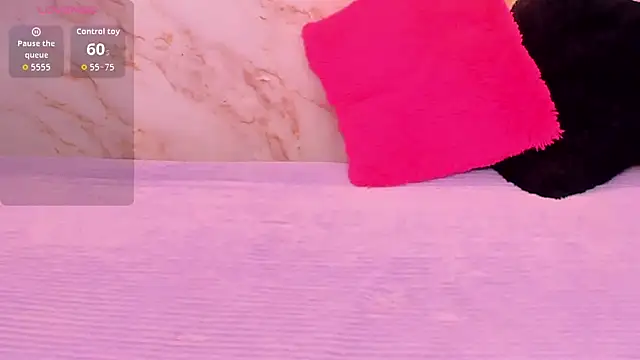 AmyBarton02 online show from 02-20-26, 04:07