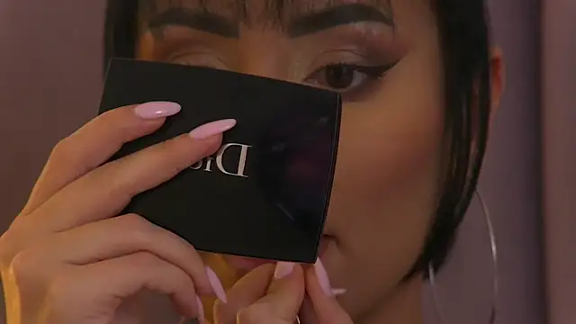 TheaNoire online show from 12-06-24, 10:30