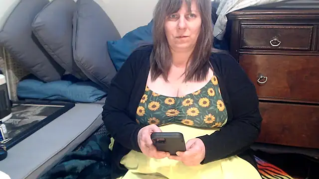 ladyscarlotta online show from 01-13-25, 05:02