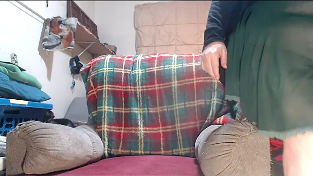 Snapshot of ladyscarlotta chatting on 10-27-25, 10:14 ladyscarlotta online show from 10-27-25, 10:14