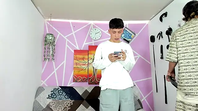 Fresahot2005 online show from 02-01-25, 07:13