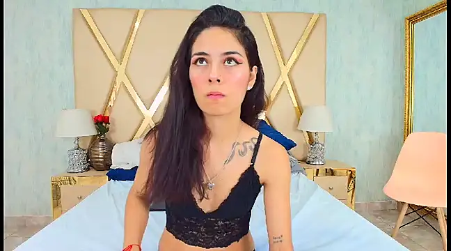 NicoleEsposito online show from 01-18-25, 03:31