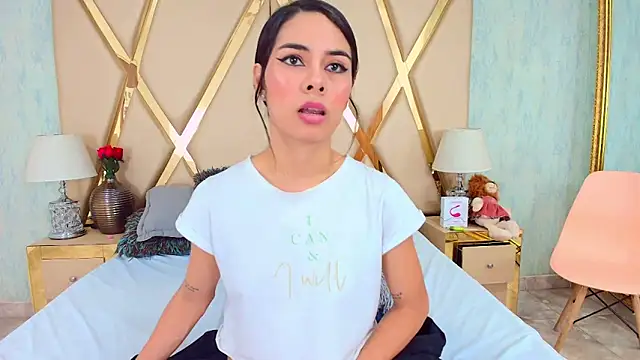 NicoleEsposito online show from 02-13-25, 09:20