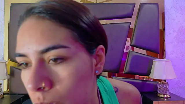 NicoleEsposito online show from 10-29-25, 12:51