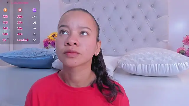 Snapshot of brithany_rousee chatting on 10-08-25, 07:22 brithany rousee online show from 10-08-25, 07:22