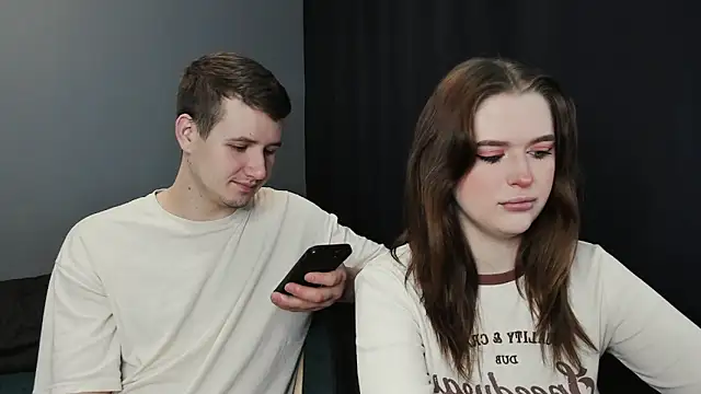 Pinku kitsune online show from 03-11-25, 10:40