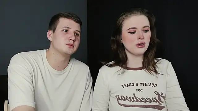 Pinku kitsune online show from 03-12-25, 10:07