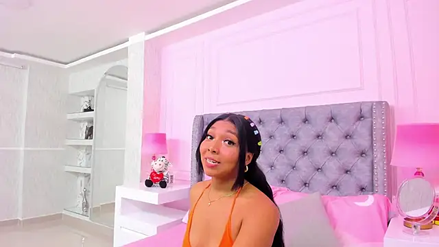 HaileeRoberts online show from 01-29-25, 12:13