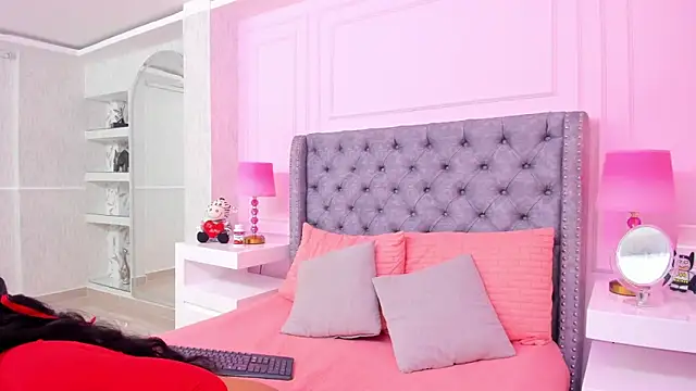 HaileeRoberts online show from 02-09-25, 12:41