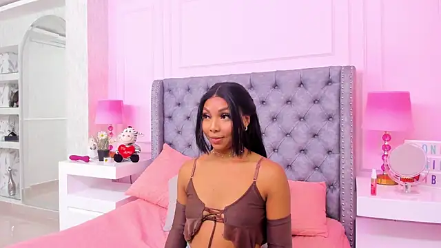 HaileeRoberts online show from 02-26-25, 12:14