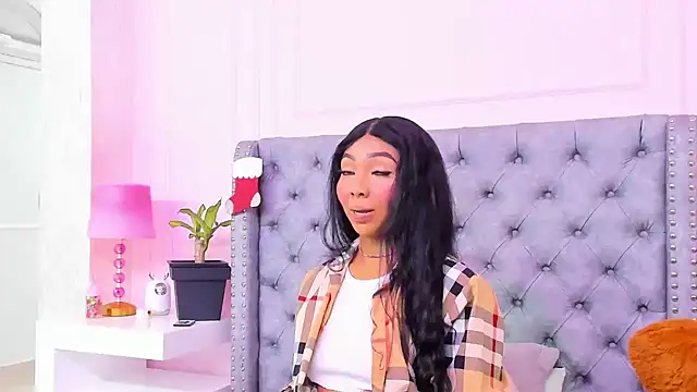 HaileeRoberts online show from 01-06-26, 12:20