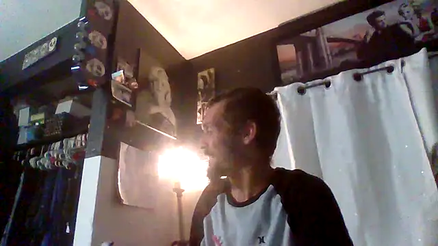 Snapshot of luke_thighwalker2469 chatting on 10-26-25, 02:50 luke thighwalker2469 online show from 10-26-25, 02:50